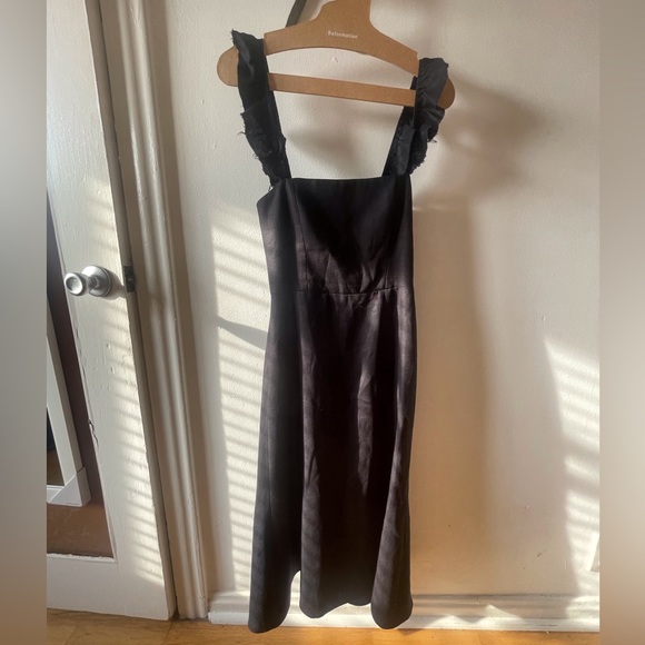 Reformation Spaulding Linen Midi Dress - Picture 4 of 9